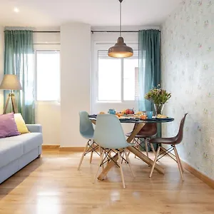 Close Atarazanas Market&larios St Apartamento